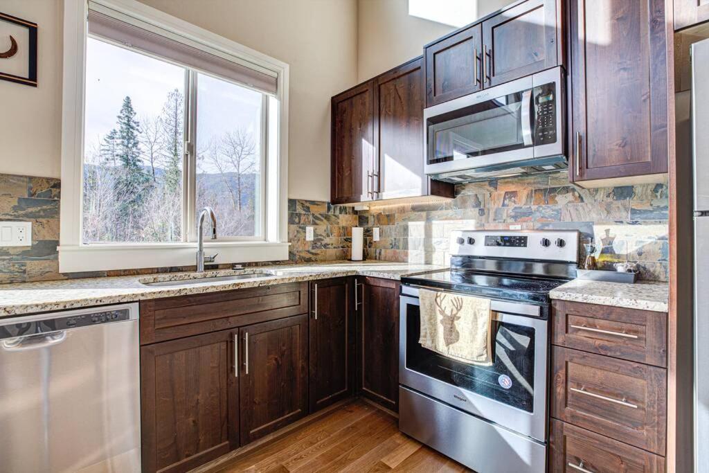 Newly Built Modern Chalet Duplex - 2 Mount Hood Village Екстер'єр фото